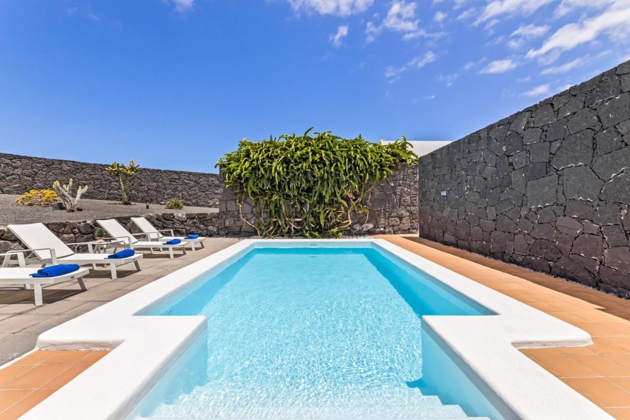 Villalia Nerea Playa Blanca  Luaran gambar